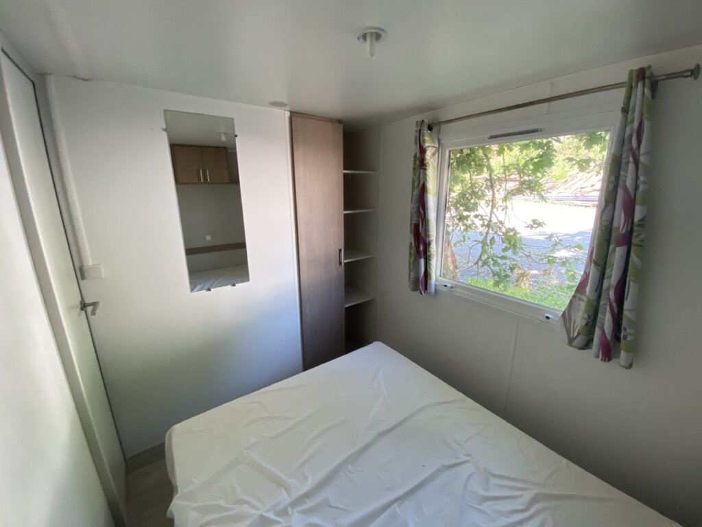 Mobil home 3 chambres récent