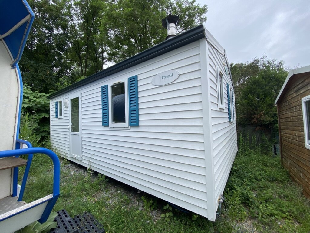 Petit-Mobil-home-2-chambres-isole