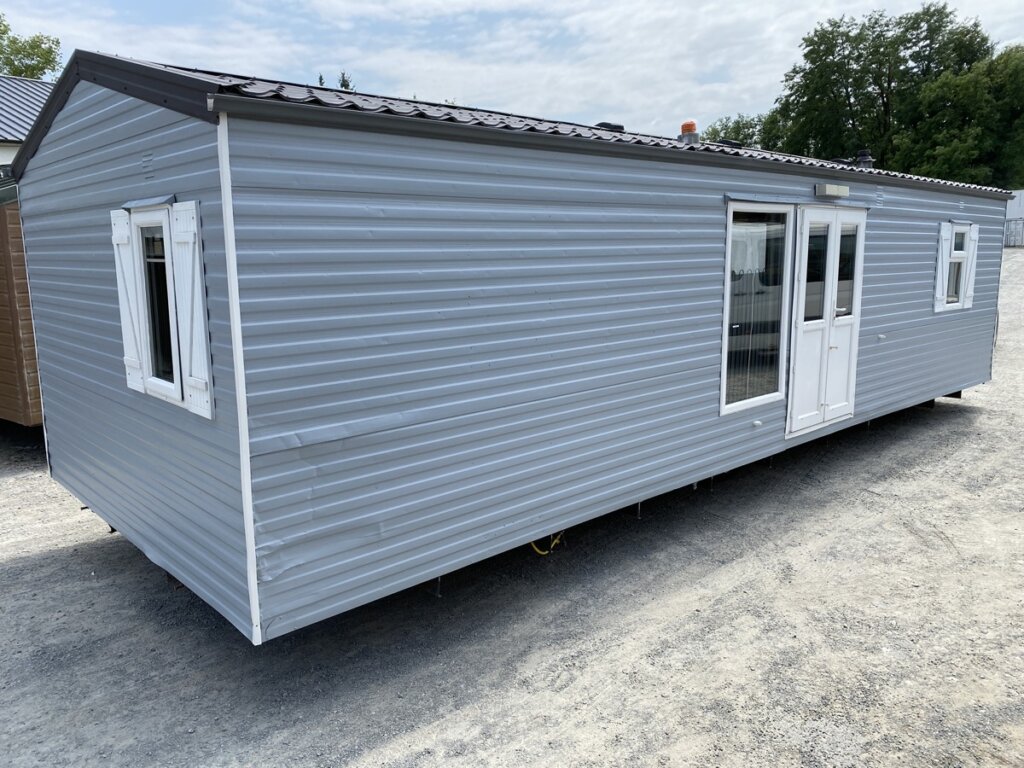 Grand mobil home anglais d’habitation Grand mobil home anglais d'habitation