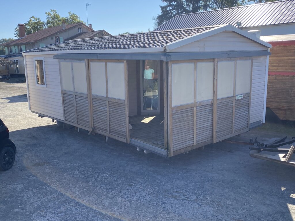 Mobil home terrasse 4,5m large