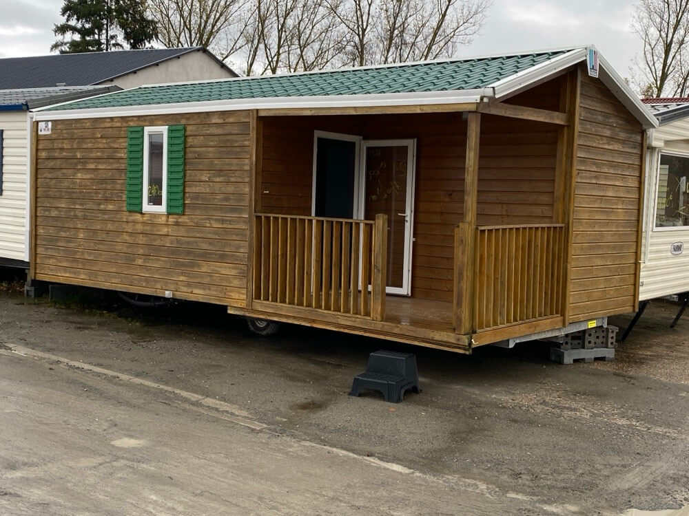 mobil home occasion terasse en bois doubel vitrage 4 saison bon etat 2 chambres