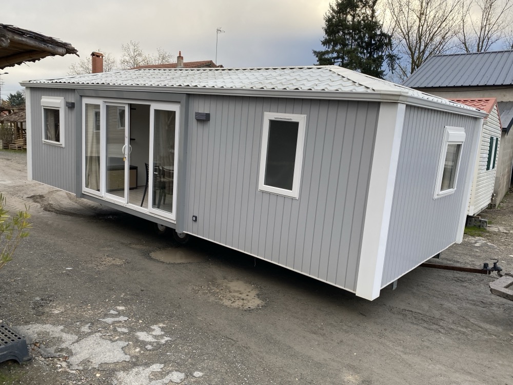 mobil home 3 chambre récent 2019 isolé